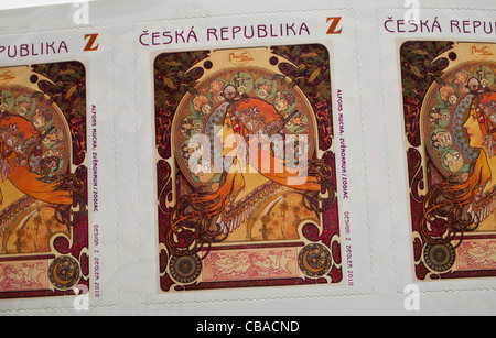 Tschechische Z (Overseas) Bezeichnung Briefmarken mit Sternzeichen Motiv des Malers Alfons Mucha (1860-1939). (CTK Foto/Martin Sterba) Stockfoto