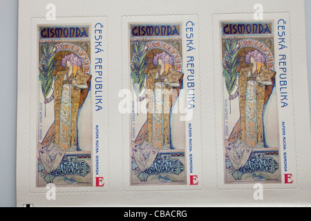 Tschechische E (Europa) Bezeichnung Briefmarken mit Gismonda Motiv des Malers Alfons Mucha (1860-1939). (CTK Foto/Martin Sterba) Stockfoto