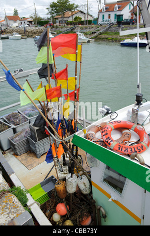 Stock Foto von festgemachten Ojzer Boote Boote in Boyardville auf Ile d'oleron, Frankreich. Stockfoto