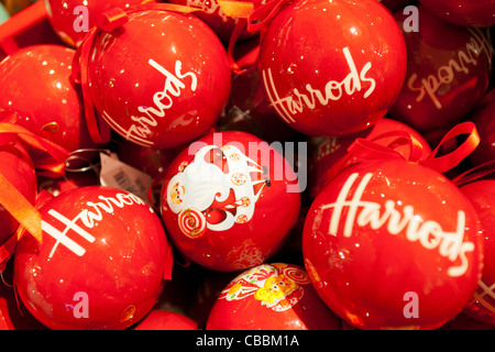 Das Kaufhaus Harrods Christbaumschmuck. Stockfoto