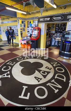 England, London, Reunion Tag im Ace Cafe Stockfoto