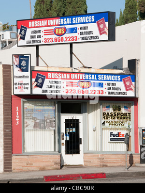Russische Universaldienste Reisepass Reisen Visum rechtliche West Hollywood Kalifornien USA Los Angeles Stockfoto