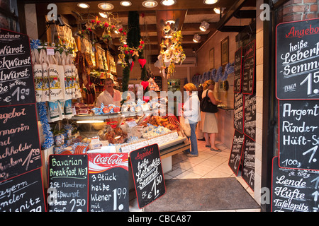 Deutschland, Bayern, München, Viktualienmarkt, Fleischerei Stockfoto