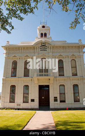 Mono County Courthouse, Bridgeport; Kalifornien, USA. Foto Copyright Lee Foster. Foto # california121107 Stockfoto