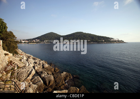 UVALA LAPAD Adria & MALA PETKA UVALA LAPAD DUBROVNIK Kroatien 8. Oktober 2011 Stockfoto