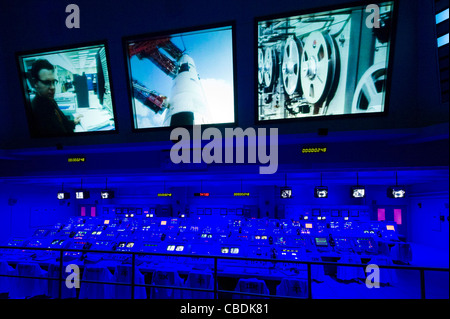 Launch Control Center für Apollo Mondprogramm, Saturn V komplexe, Kennedy Space Center, Merritt Insel, Florida, USA Stockfoto