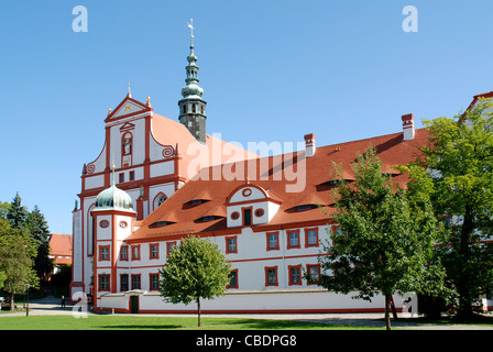 Nonne Zisterzienser Kloster St. Marienstern in Panschwitz-Kuckau in der Nähe von Bautzen in der Oberlausitz. Stockfoto