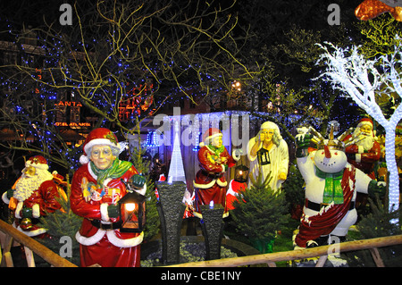 Crystal LED Dekorationen zu Weihnachten Markt, Rembrandtplein, Amsterdam, Noord-Holland, Königreich der Niederlande Stockfoto