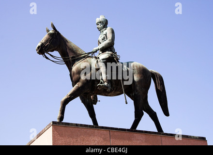 Reiterstatue von Marschall Mannerheim, außerhalb des Museum of Modern Art, Helsinki, Finnland Stockfoto