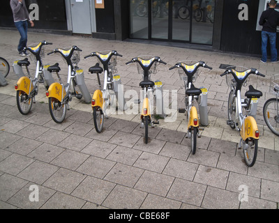 Fahrrad Fahrrad-Verleihstationen in Belgien; Europa Stockfoto