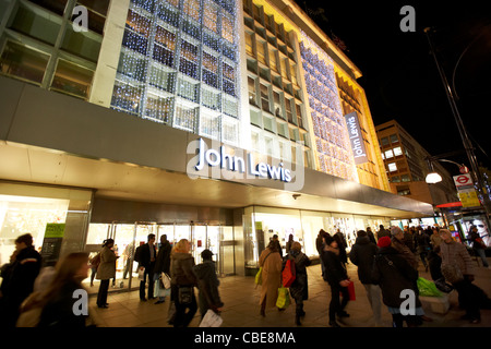 John Lewis Department Store Oxford street Weihnachts-shopping London England Vereinigtes Königreich Großbritannien Stockfoto