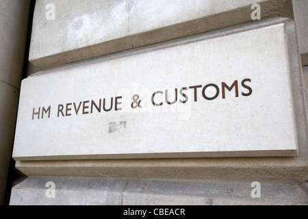 HM Einnahmen und Bräuche britische Regierung offizielle Gebäude Whitehall London England Vereinigtes Königreich Großbritannien Stockfoto