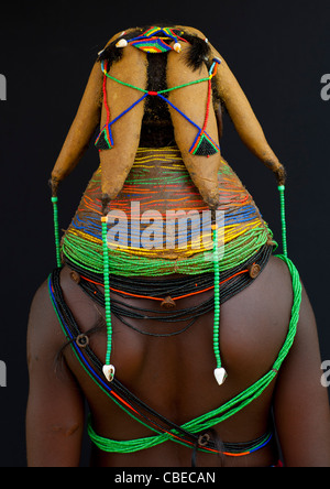 Mwila Frau mit dem traditionellen Vilanda Halskette, Chibia Bereich, Angola Stockfoto