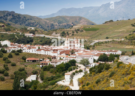 Weiße Dorf Atajate, Provinz Malaga, Spanien. Stockfoto