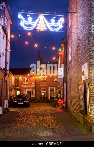 Grüner Drache Hof an Weihnachten Knaresborough Yorkshire England Stockfoto