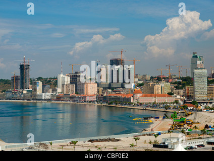 Öffentliche Arbeiten im Hafen von Luanda, Angola Stockfoto