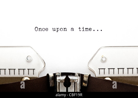 Es war einmal... auf einer alten Schreibmaschine geschrieben Stockfoto