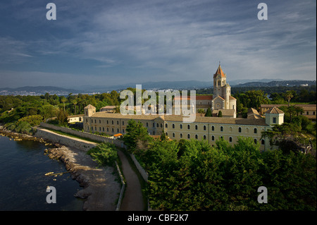 Kloster von Lerins Natur und Spiritualität ja wir Cannes, L'Abbaye de Lerins aus dem befestigten Kloster auf der Ile Saint-Hon Stockfoto