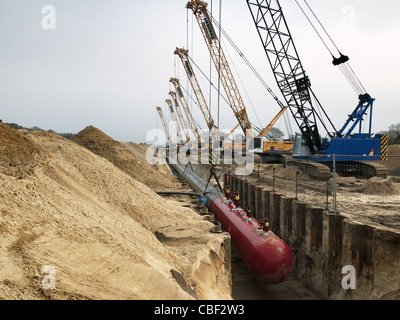 Bau einer Gas-Pipeline verbindet mit der Nord Stream-Pipeline zwischen Russland und Westeuropa. Stockfoto