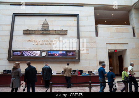 Informationsschalter des United States Capitol Visitor Center Stockfoto