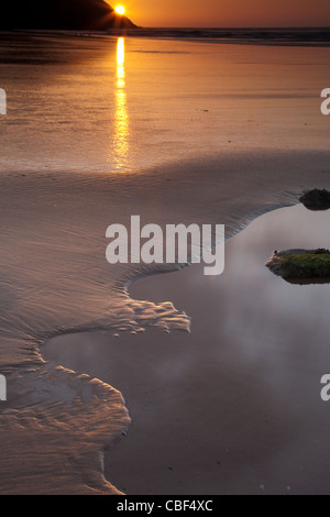 Sonnenuntergang, Broughton Bucht, Gower, Wales Stockfoto