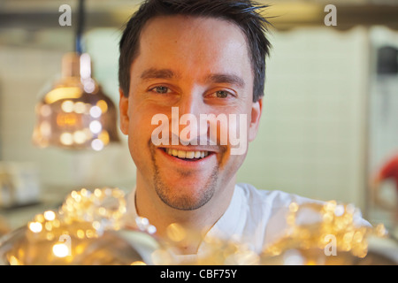 Porträt der Küchenchef Philippe Mille, Mitglied der "Relais & Châteaux" Kette, Les Crayères ist die weltweit einzigartige illustration Stockfoto