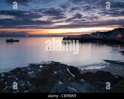 Abenddämmerung an der St Mawes Cornwall England UK Stockfoto