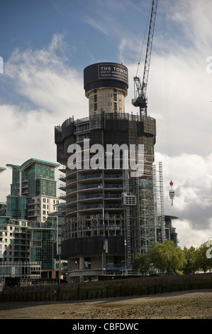 Neue Bauvorhaben am Südufer der Themse in der Nähe von Vauxhall, London, UK Stockfoto