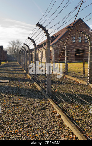 Elektrozaun bei Nazi-Konzentrationslager Auschwitz zu entfliehen-Kaserne Stockfoto