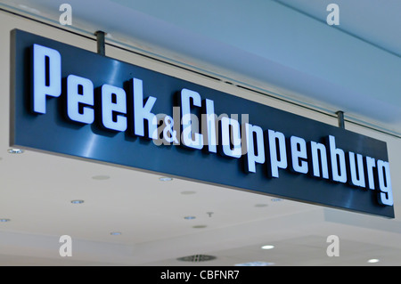 Melden Sie sich für Peek und Cloppenburg Store in Galeria Krakowska, Krakau, Polen Stockfoto