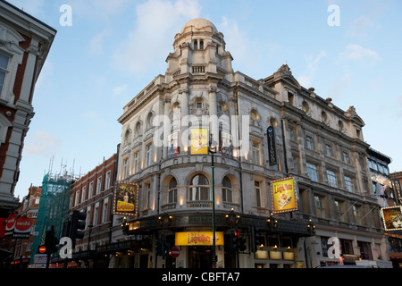 Gielgud Theatre zeigt die Ladykillers im Theatreland west end London England uk Vereinigtes Königreich Stockfoto