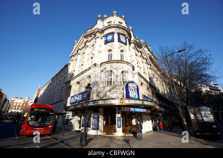 Novello Theater zeigt verrückt für Sie im Theatreland west end London England uk Vereinigtes Königreich Stockfoto