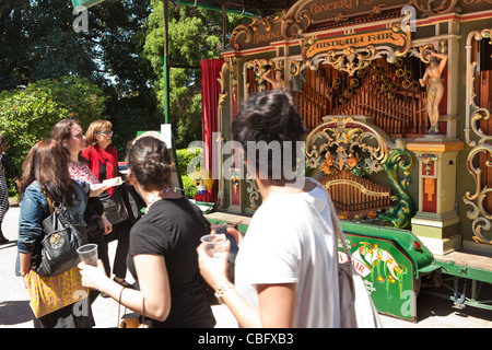 Dutch Straße Orgel - Australian Fair Melbourne Victoria Keyframe Noten vom historischen europäischen Organ von der Tätigkeitsschnittes Stockfoto