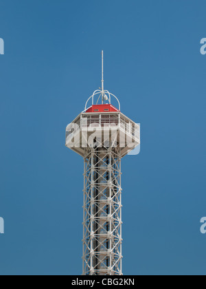 Aussichtsturm am Freizeitpark Elitch Gardens in Denver, Colorado. Stockfoto