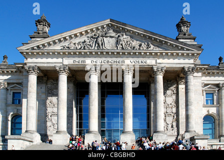 Deutschen Reichstag Gebäude in Berlin - Sitz des deutschen Bundes Parlament Bundestag. Stockfoto