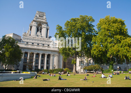 Port of London Authority Bauwerk Trinity Square Gardens bei Tower Hill Gegend central London England UK Europe Stockfoto