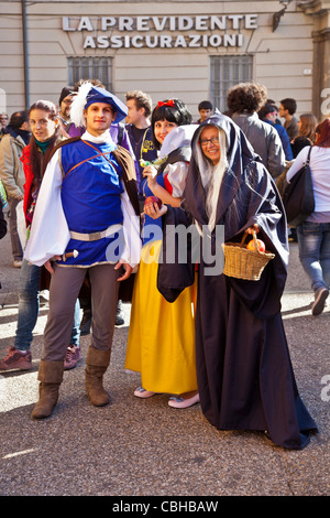 Snow White, Prinz, böse Königin: Lucca Comics und Spiele Festival, 2011 Toskana, Italien Stockfoto