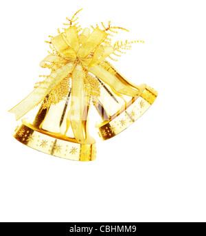 Goldene Jingle Bell, Weihnachtsbaum Ornament und Urlaub Dekoration isoliert auf weißem Hintergrund Stockfoto