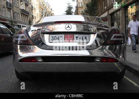 Mercedes SLR Brabus Auto, hier in der Great Portland Street, London gesehen. Stockfoto