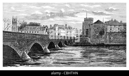 Thomond Bridge King John's Castle King Island Limerick Irland River Shannon Turm Touristenattraktion Tourismus Stockfoto