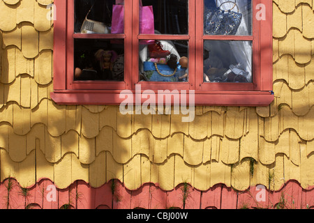 Typisches Holzhaus auf Quinchao Insel, Chiloé, des Sees, Achao Bezirk, Chile Stockfoto