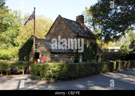 Die Heimat von Captain Cook, der Australien 1770 entdeckte, befindet sich in den Fitzroy Gardens in Melbourne, Victoria, Australien. Stockfoto