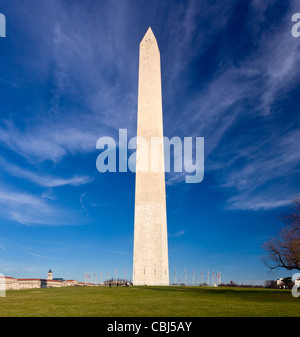 Washington Monument in DC an einem klaren Wintertag Stockfoto