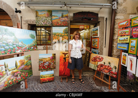 Künstler, Galerie, alte Stadt, Garda, Gardasee, Veneto, Italien Stockfoto