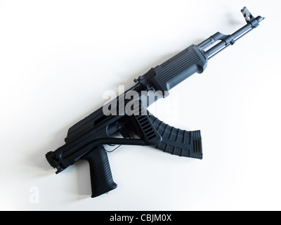 Benutzerdefinierte AK-47 mit einem 30-Schuss-Magazin und ein Klappschaft gemalt. Stockfoto