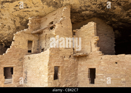 Native american Klippe Wohnung, Spruce Tree House, Mesa Verde Nationalpark Stockfoto