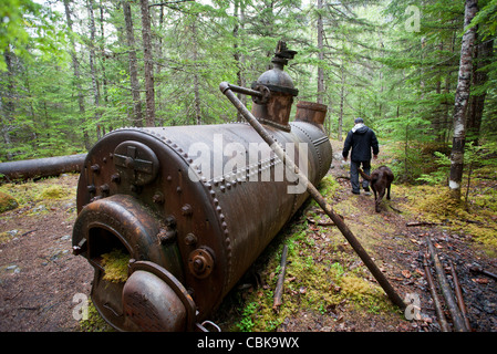 Verlassene Dampfkessel. Canyon City Geisterstadt. Chilkoot Trail. Alaska. USA Stockfoto