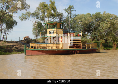 Raddampfer von Billabong Bootsfahrten auf dem Thompson River in Longreach im australischen Outback Queensland betrieben Stockfoto