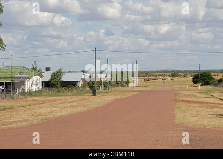 Das Dorf von Ilfracombe in Nordwesten Outback Queensland, Australien Stockfoto