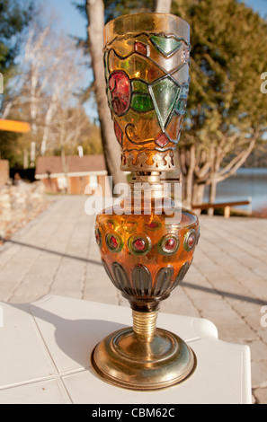 Antike Öllampe der drei Farben Stockfoto